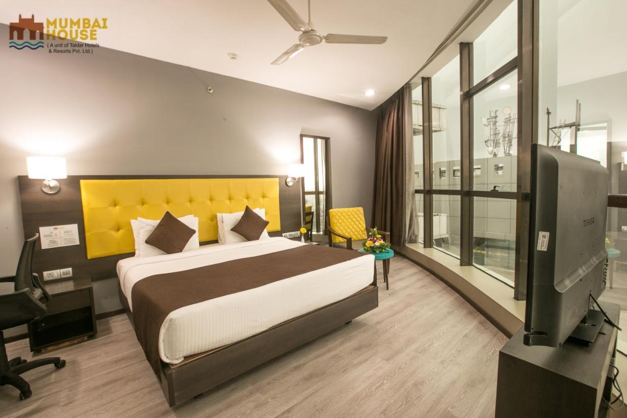 Hotel Mumbai House Airoli, Нави Мумбаи Экстерьер фото