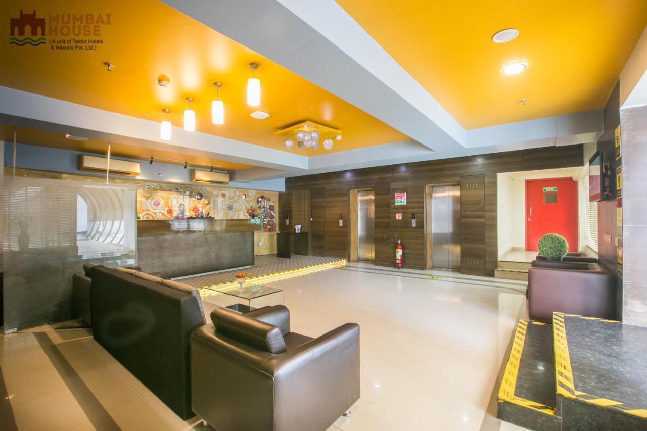 Hotel Mumbai House Airoli, Нави Мумбаи Экстерьер фото